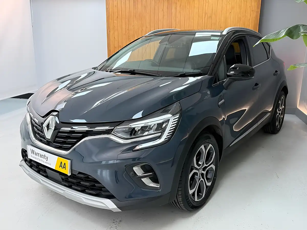 Used 2024 Renault Captur Techno Grey/Black - Interior and Exterior details 19