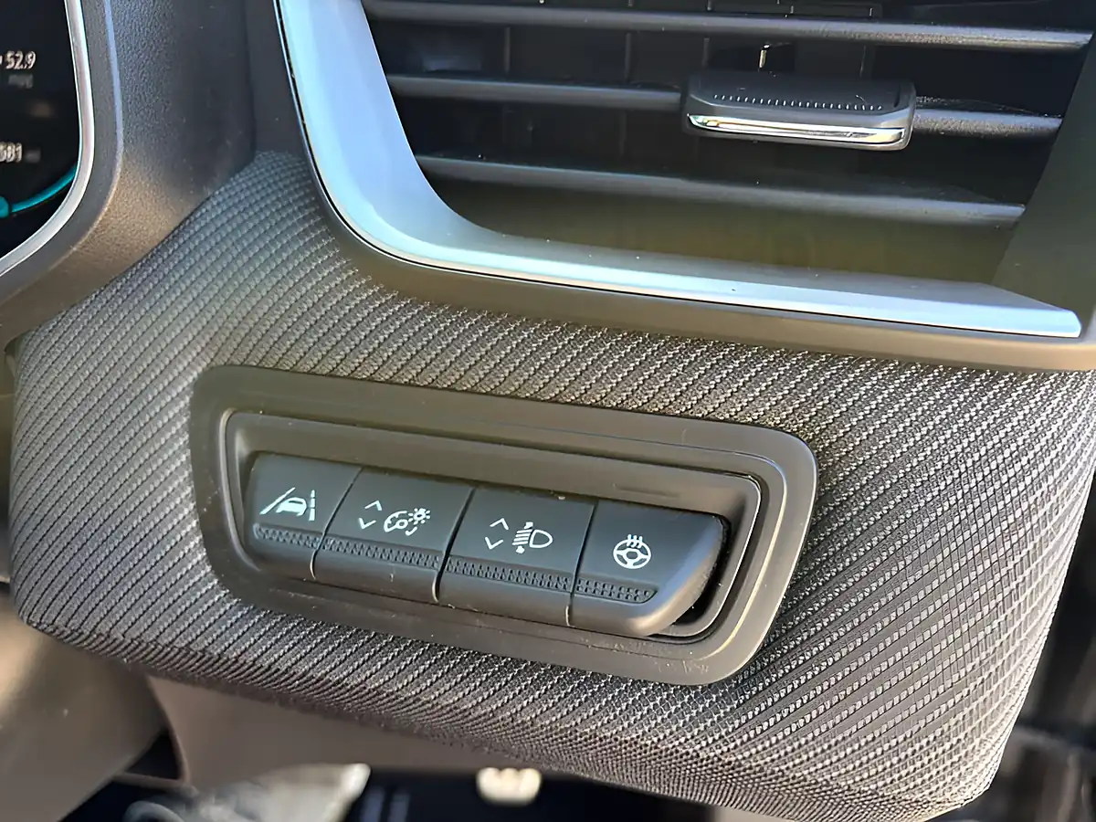 Used 2024 Renault Clio Espirit Alpine Shadow Grey - Interior and Exterior details 12