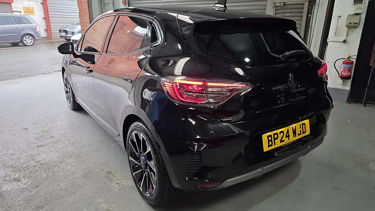 Used 2024 Renault Clio Esprit Alpine Black - Interior and Exterior details 4