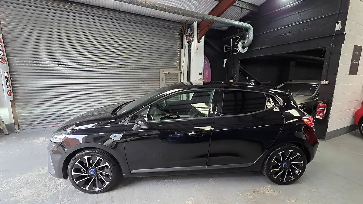 Used 2024 Renault Clio Esprit Alpine Black - Interior and Exterior details 8