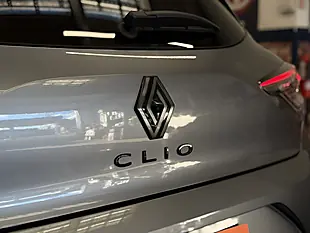 Used 2024 Renault Clio Esprit Alpine Shadow Grey - Interior and Exterior details 12