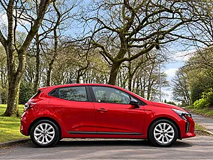 Used 2024 Renault Clio Evolution Bright Red - Interior and Exterior details 2