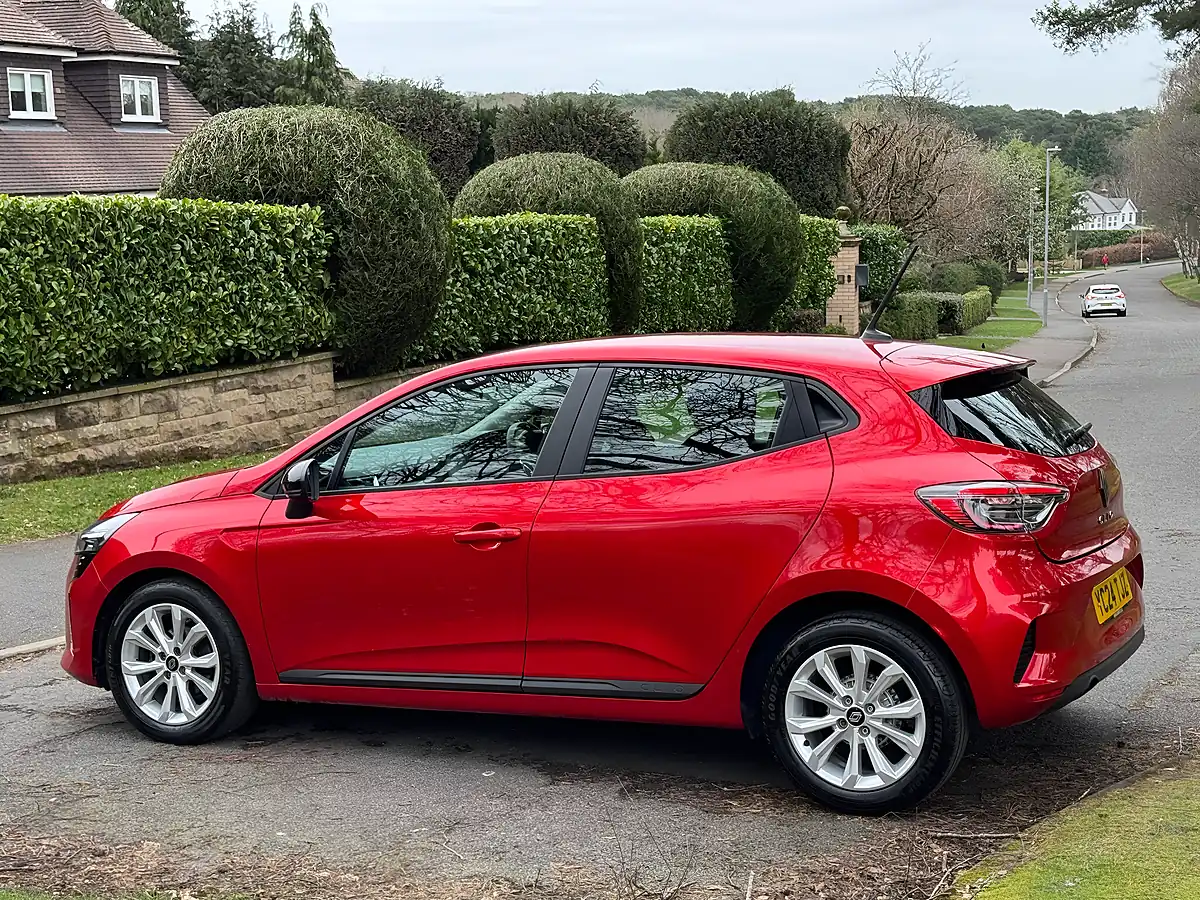 Used 2024 Renault Clio Evolution Bright Red - Interior and Exterior details 20