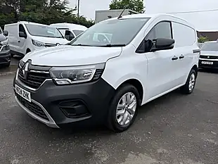 Used 2024 Renault Kangoo Advance White - Interior and Exterior details 11