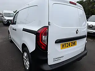 Used 2024 Renault Kangoo Advance White - Interior and Exterior details 20