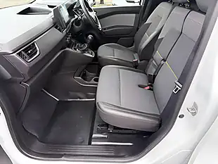Used 2024 Renault Kangoo Advance White - Interior and Exterior details 5