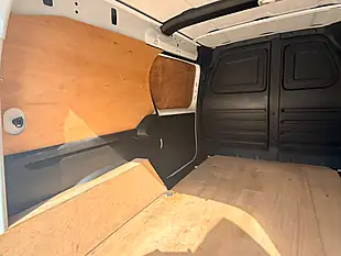 Used 2024 Renault Kangoo Advance White - Interior and Exterior details 11