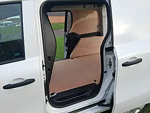 Used 2024 Renault Kangoo Advance White - Interior and Exterior details 10