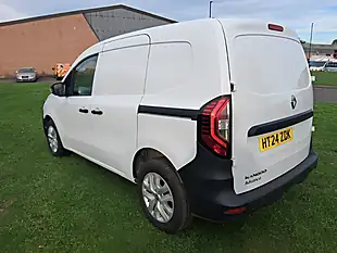 Used 2024 Renault Kangoo Advance White - Interior and Exterior details 3
