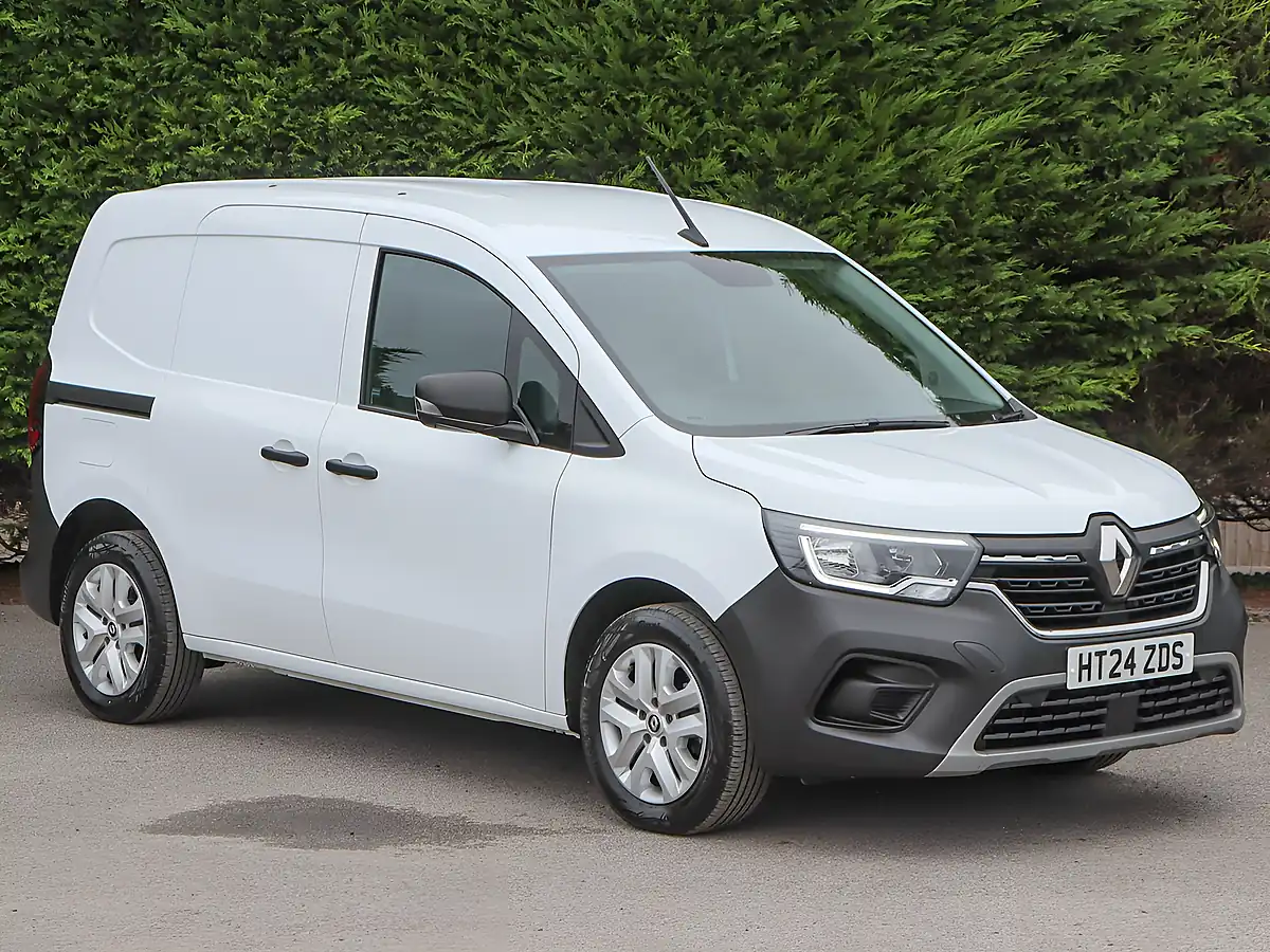 Used 2024 Renault Kangoo Energy ML19 Advance White - Interior and Exterior details 4