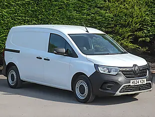 Used 2024 Renault Kangoo Maxi Advance Mineral White - Interior and Exterior details 4