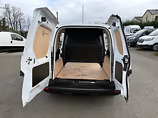 Used 2024 Renault Kangoo ML19 Advance White - Interior and Exterior details 6