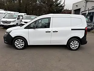 Used 2024 Renault Kangoo ML19 Advance White - Interior and Exterior details 15