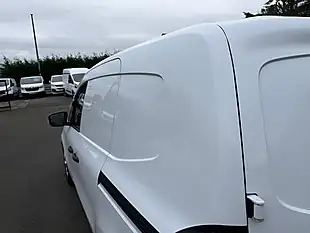 Used 2024 Renault Kangoo ML19 Advance White - Interior and Exterior details 17