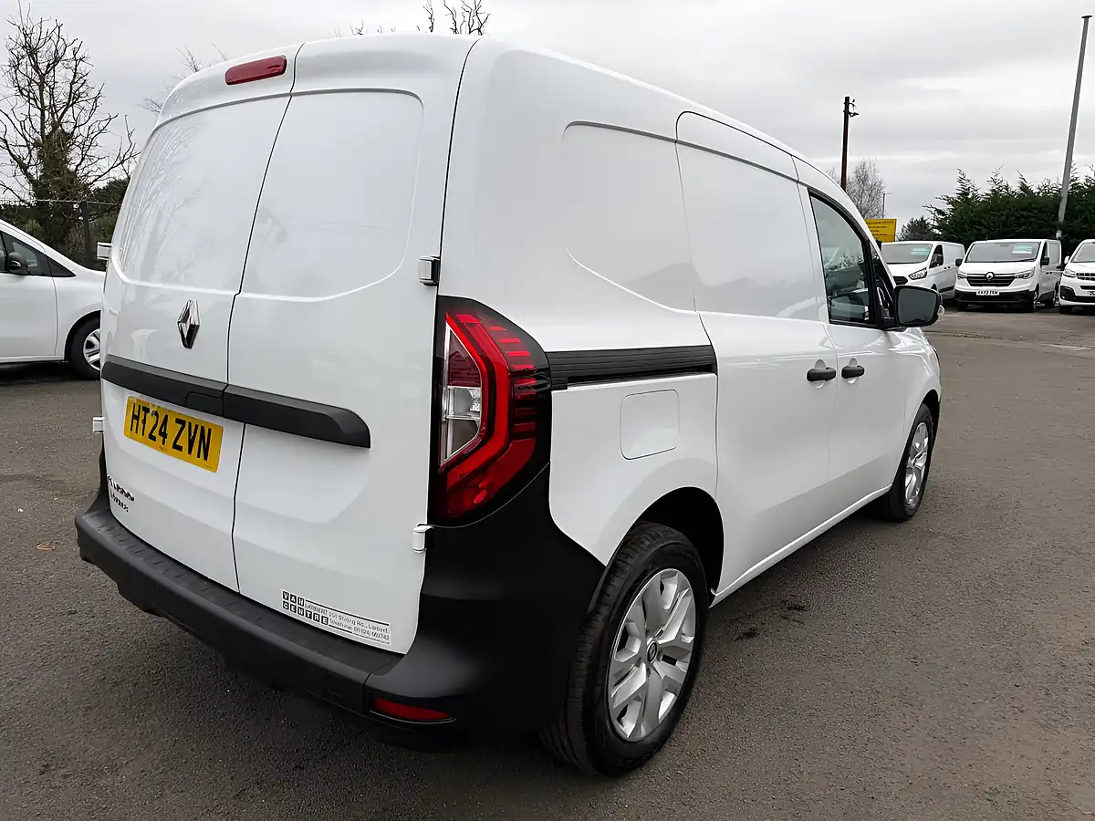 Used 2024 Renault Kangoo ML19 Advance White - Interior and Exterior details 2