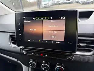 Used 2024 Renault Kangoo ML19 Advance White - Interior and Exterior details 6