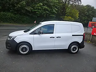 Used 2024 Renault Kangoo ML19 Start Van Auto White - Interior and Exterior details 4