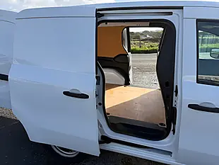 Used 2024 Renault Kangoo Start White - Interior and Exterior details 12