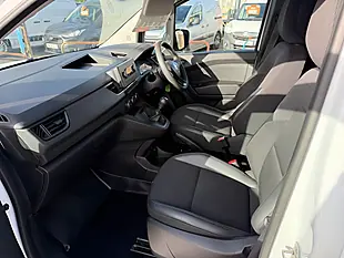 Used 2024 Renault Kangoo Start White - Interior and Exterior details 15