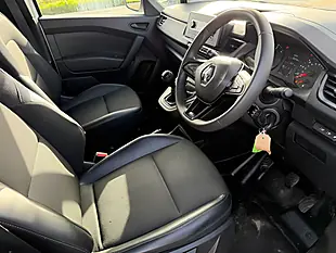 Used 2024 Renault Kangoo Start White - Interior and Exterior details 16