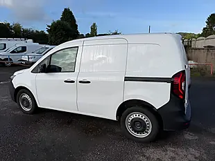 Used 2024 Renault Kangoo Start White - Interior and Exterior details 7