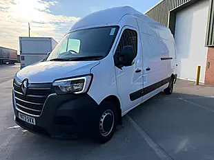 Used 2024 Renault Master Energy 35 Start White - Interior and Exterior details 4