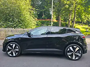 Used 2024 Renault Megane Comfort Range Techno Black - Interior and Exterior details 4