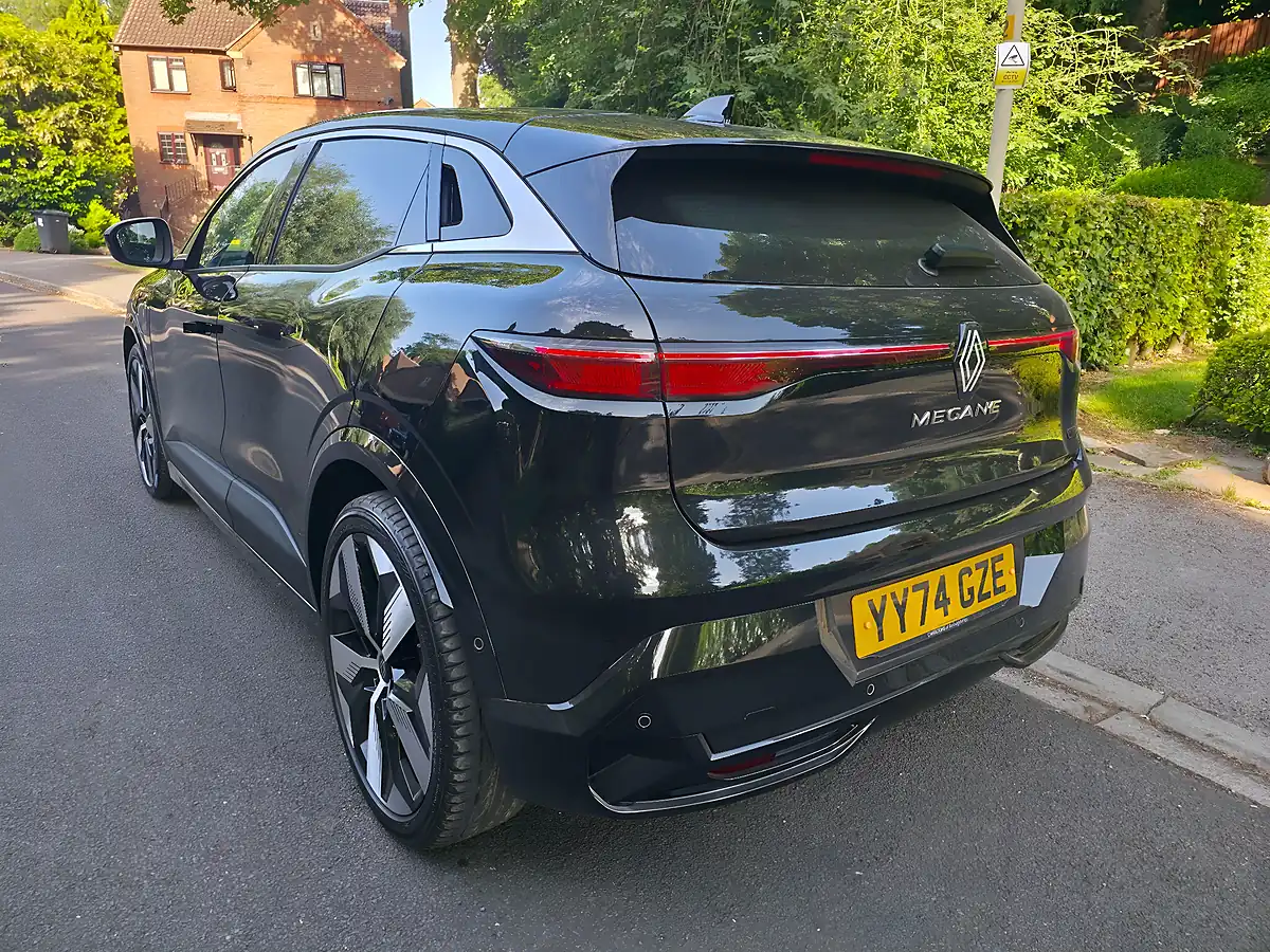 Used 2024 Renault Megane Comfort Range Techno Black - Interior and Exterior details 5