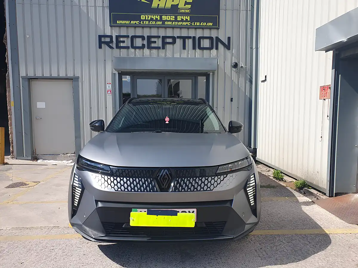 Used 2024 Renault Scenic Esprit Alpine Black - Interior and Exterior details 5