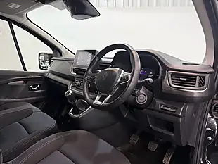 Used 2024 Renault Trafic Extra Sport Black - Interior and Exterior details 15