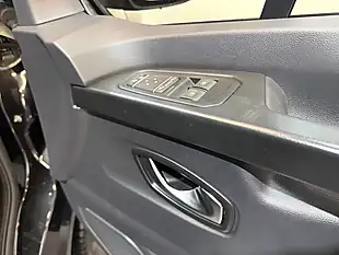 Used 2024 Renault Trafic Extra Sport Black - Interior and Exterior details 18