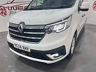 Used 2024 Renault Trafic Extra White - Interior and Exterior details 5