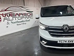 Used 2024 Renault Trafic Extra White - Interior and Exterior details 7