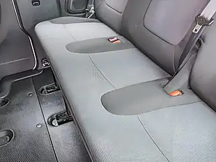 Used 2024 Renault Trafic LL30 Business Glacier White - Interior and Exterior details 19