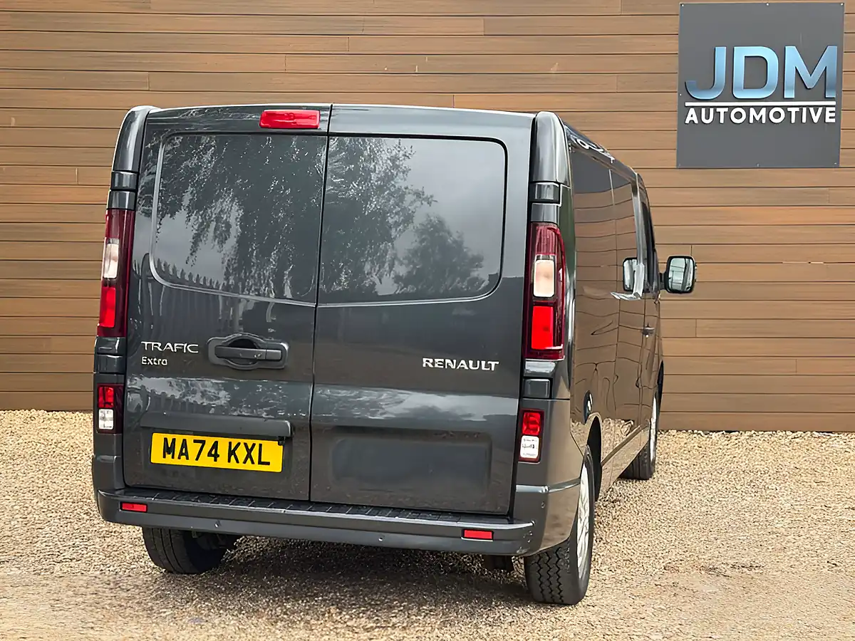 Used 2024 Renault Trafic LL30 Extra Blue Grey - Interior and Exterior details 3