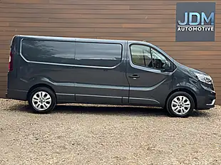 Used 2024 Renault Trafic LL30 Extra Slate Grey - Interior and Exterior details 2