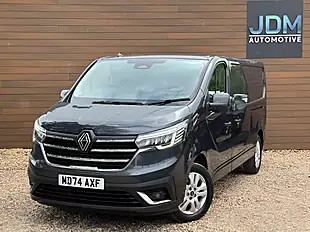 Used 2024 Renault Trafic LL30 Extra Slate Grey - Interior and Exterior details 9