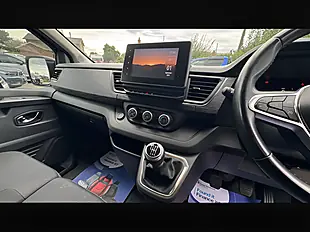 Used 2024 Renault Trafic SL30 Extra Slate Grey - Interior and Exterior details 15