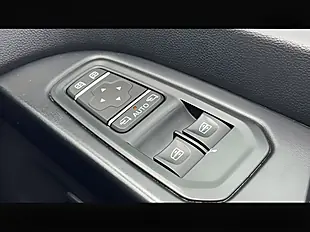 Used 2024 Renault Trafic SL30 Extra Slate Grey - Interior and Exterior details 8