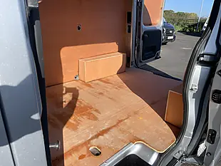 Used 2024 Renault Trafic SL30 Extra Swb Euro 6 Grey - Interior and Exterior details 11