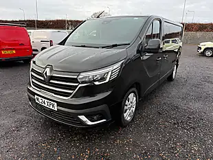 Used 2024 Renault Trafic Sport Black - Interior and Exterior details 3