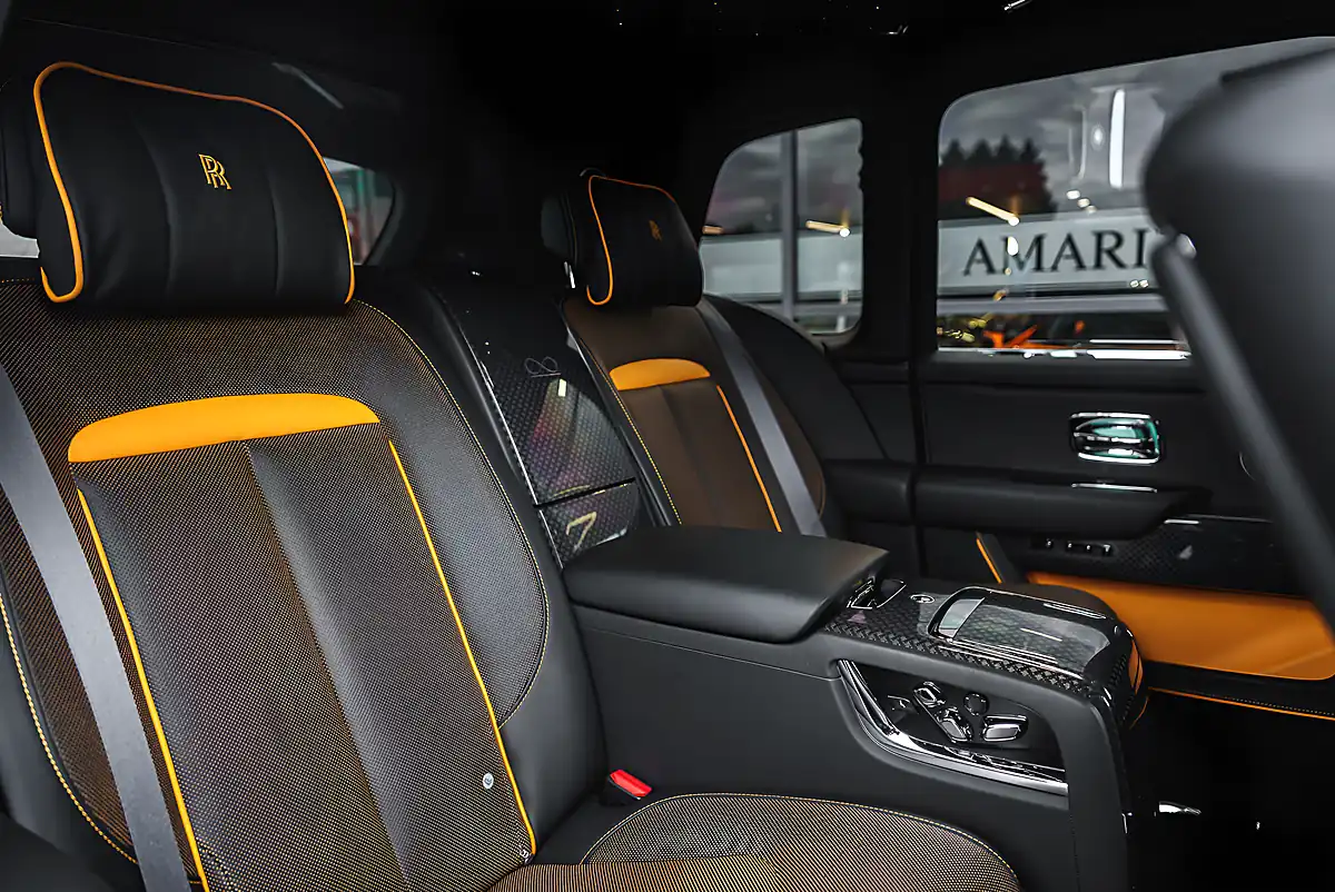 Used 2024 Rolls-Royce Cullinan Black Badge Series Ii Dark Emerald Metallic - Interior and Exterior details 18