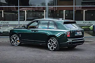Used 2024 Rolls-Royce Cullinan Black Badge Series Ii Dark Emerald Metallic - Interior and Exterior details 3