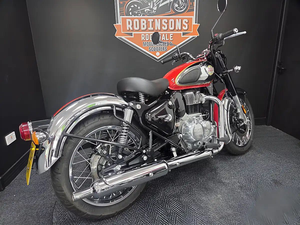 Used 2024 Royal Enfield Classic 350 Chrome and Red - Interior and Exterior details 4
