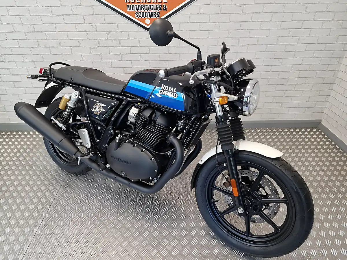 Used 2024 Royal Enfield Continental GT 650 Dark Slipstream Blue - Interior and Exterior details 5