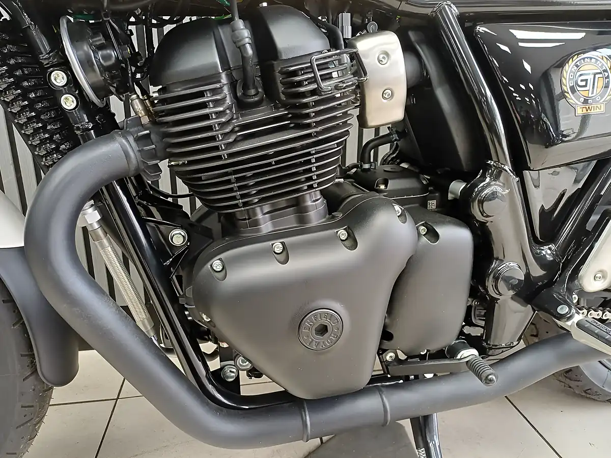 Used 2024 Royal Enfield Continental GT Apex Grey / Slipstream Blue - Interior and Exterior details 10