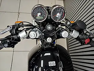 Used 2024 Royal Enfield Continental GT Apex Grey / Slipstream Blue - Interior and Exterior details 11