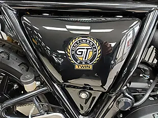 Used 2024 Royal Enfield Continental GT Apex Grey / Slipstream Blue - Interior and Exterior details 12