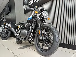 Used 2024 Royal Enfield Continental GT Apex Grey / Slipstream Blue - Interior and Exterior details 7