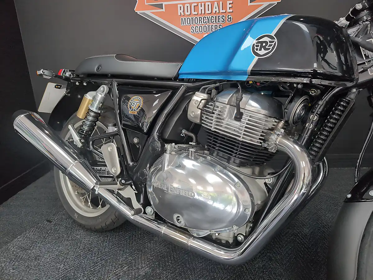 Used 2024 Royal Enfield Continental GT Blue - Interior and Exterior details 12